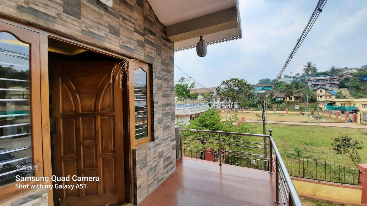 Varam Homestay Мадикери Экстерьер фото
